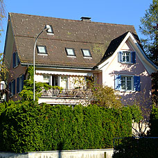 Bäretswil besitzt wunderschöne Wohnlagen.