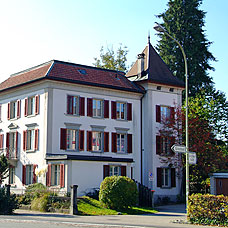 Hinwil gehört zu den grössten Gemeinden des Kantons.